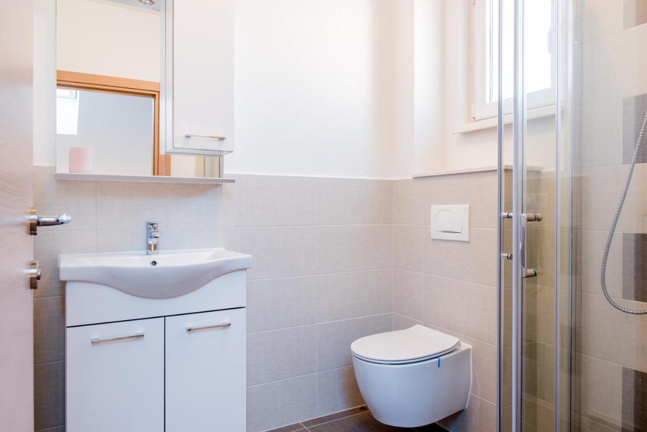 Apartments Zilic Kastel Stari Екстер'єр фото