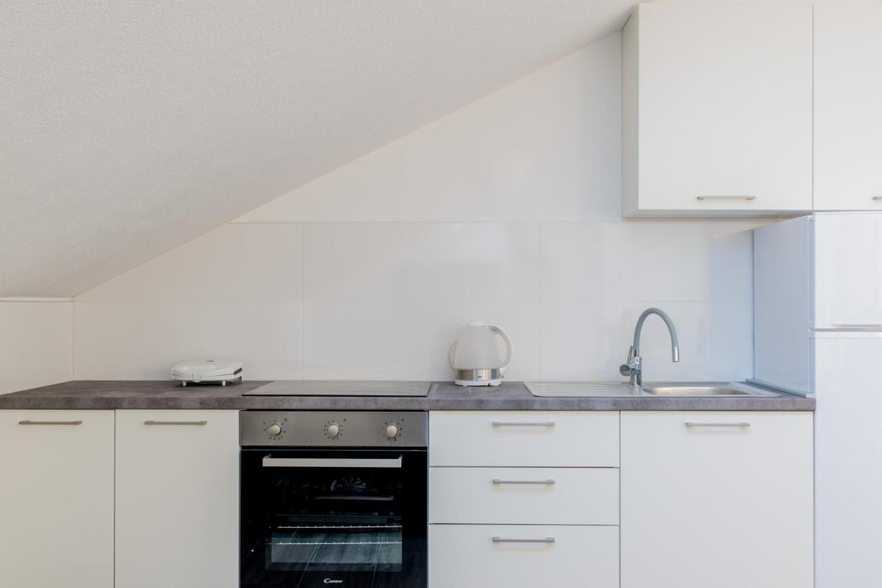 Apartments Zilic Kastel Stari Екстер'єр фото