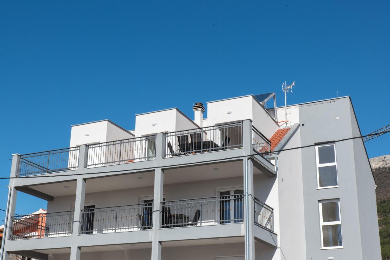 Apartments Zilic Kastel Stari Екстер'єр фото