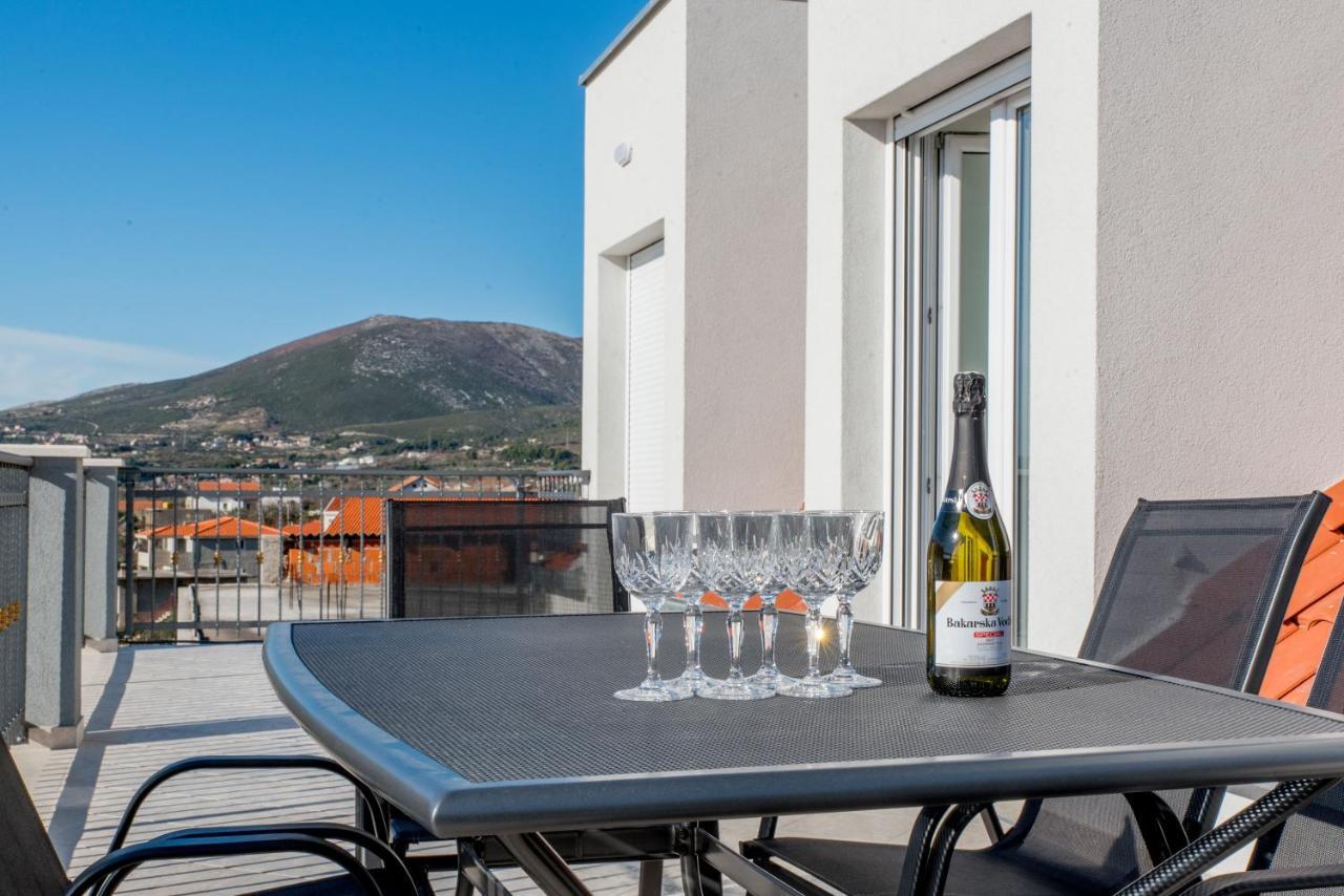 Apartments Zilic Kastel Stari Екстер'єр фото