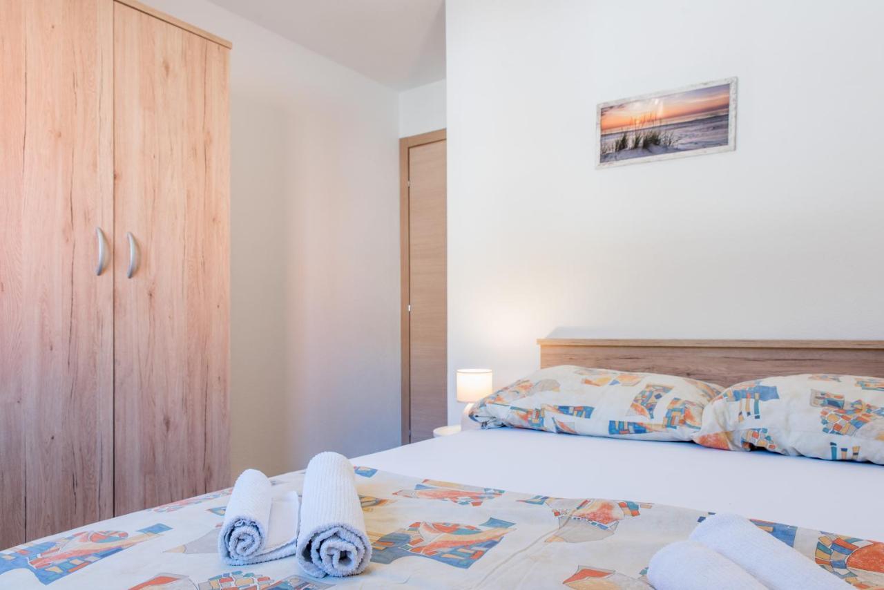 Apartments Zilic Kastel Stari Екстер'єр фото
